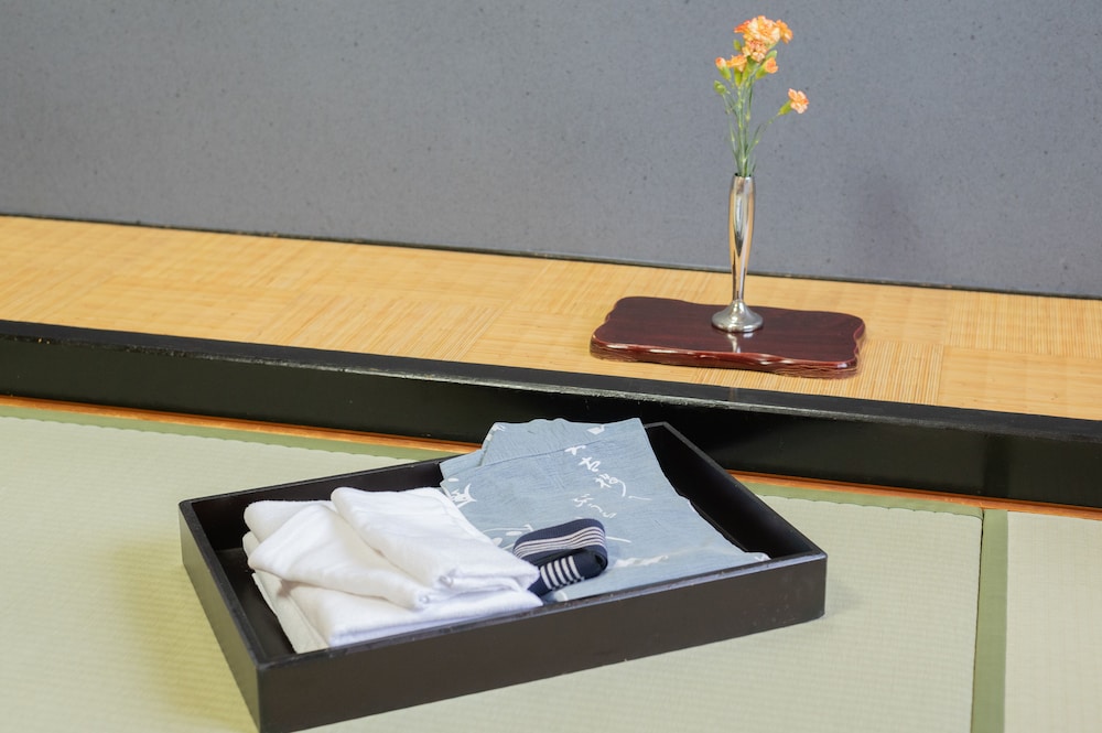 [南館] 眺望無/和室6畳 禁煙 客室の設備とサービス0 | 矢太樓・矢太樓南館