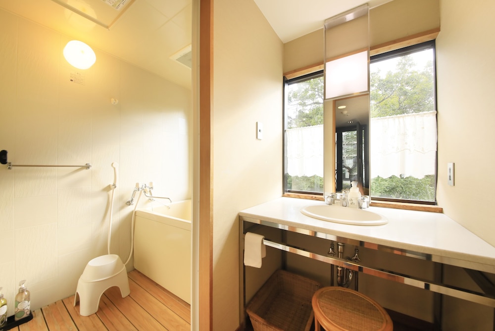 [ビューバス付] 和室 バスルーム0 | 奥日光ホテル四季彩