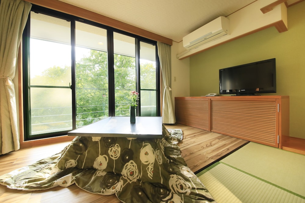 [掘りごたつ付] 和室 客室1 | 奥日光ホテル四季彩