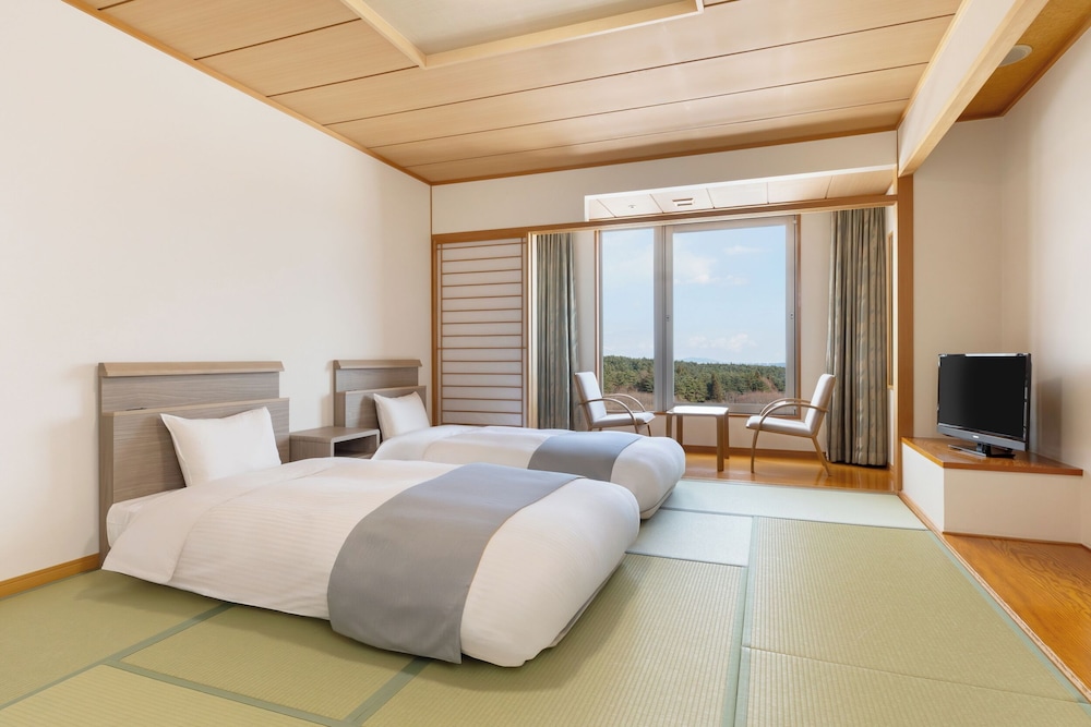 ファミリー ルーム 禁煙 | 亀の井ホテル 青森まかど