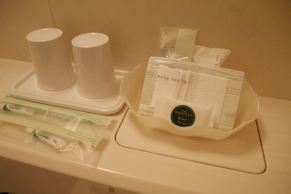 セミダブルルーム 禁煙 バスルームの設備0 | 横浜テクノタワーホテル