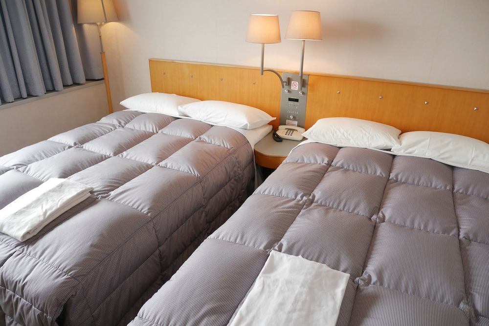 ファミリー ツインルーム 禁煙 客室2 | 横浜テクノタワーホテル