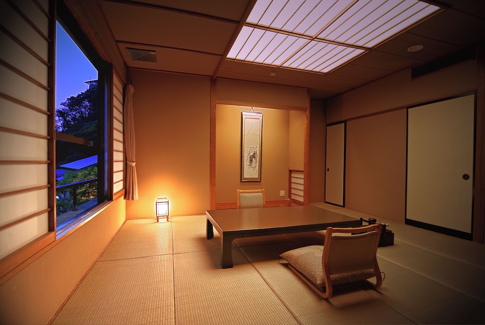 デラックス 和室 客室5 | 会津東山温泉 庄助の宿 瀧の湯