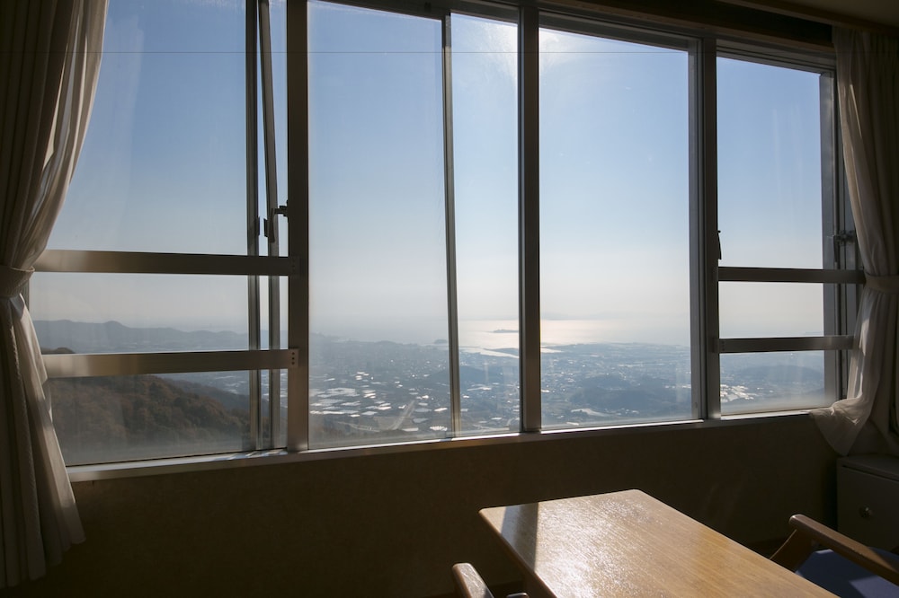 ベーシック ルーム 客室1 | 天の丸