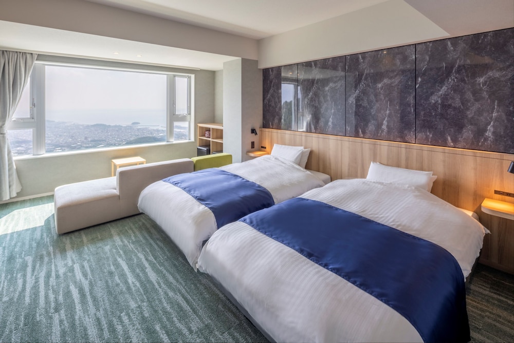 デラックス ツインルーム 客室1 | 天の丸