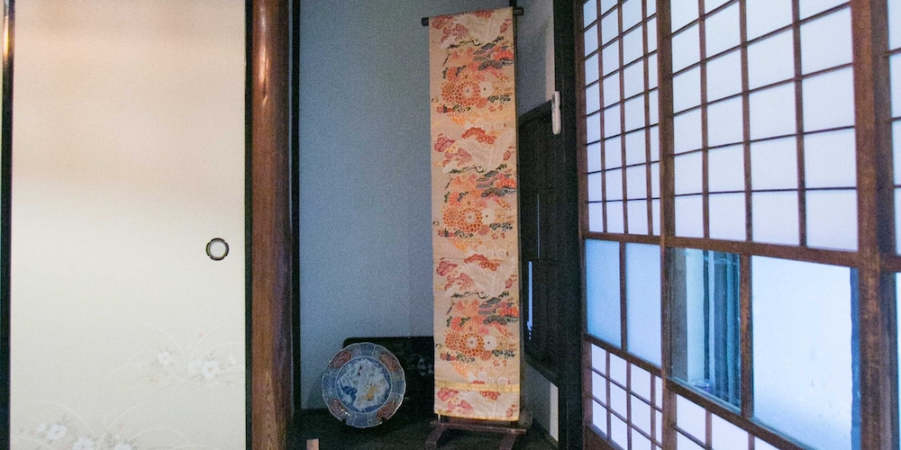 梅Ume 1階和室 京間6畳 禁煙 客室4 | 京の宿 華 西陣