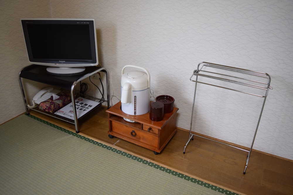 和室 (トイレつき) 山側 客室の設備とサービス0 | ホテル パークウェイ