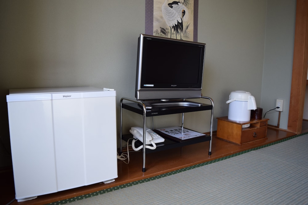 和室 (トイレつき) 山側 客室の設備とサービス2 | ホテル パークウェイ