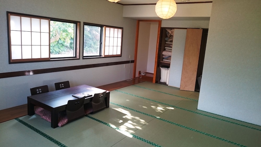 和室 マウンテンビュー 客室1 | マリンブルー屋久島