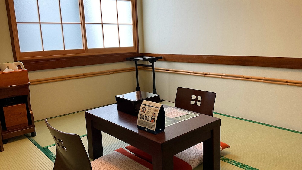 和室 禁煙 | 縄文の宿 まんてん