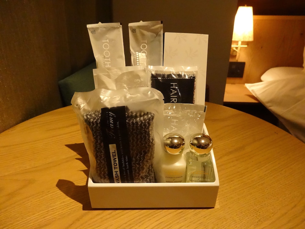 ã¹ã¿ã³ããŒã ããã«ã«ãŒã çŠç
客宀ã®èšåãšãµãŒãã¹0 | ã¶ ãŠã©ãŒã«ããã«