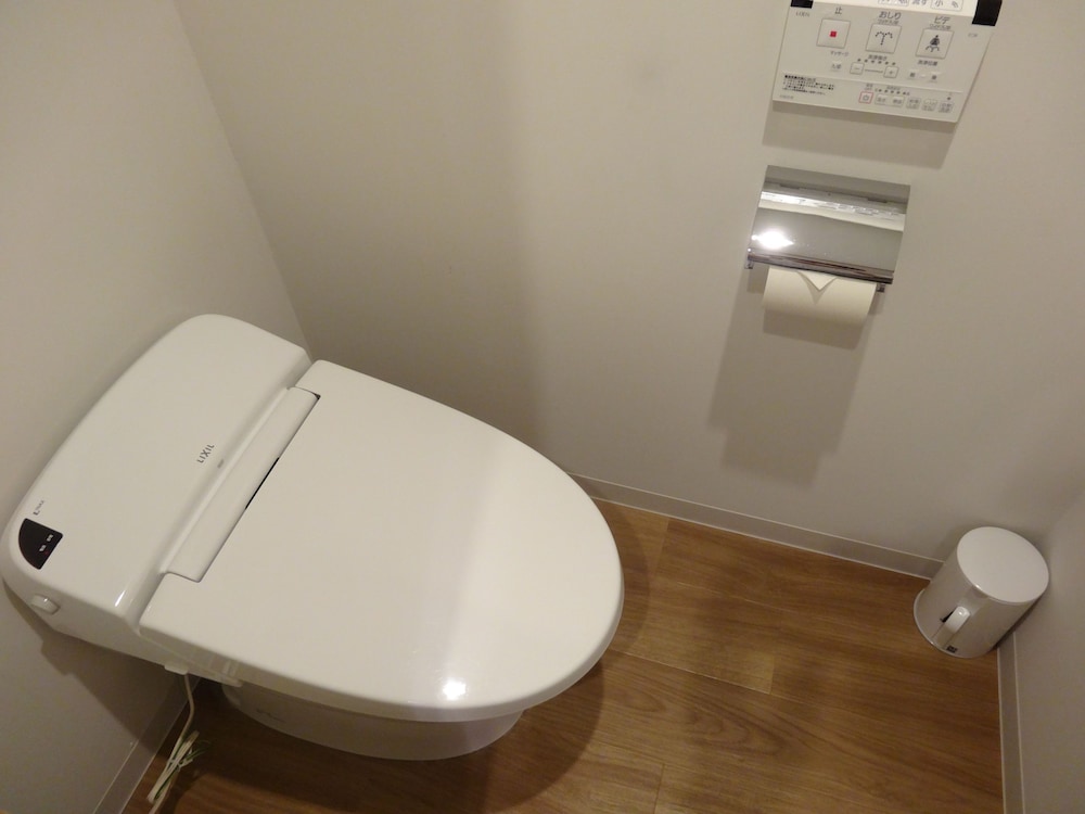 ã¹ã¿ã³ããŒã ããã«ã«ãŒã çŠç
客宀ã®èšåãšãµãŒãã¹1 | ã¶ ãŠã©ãŒã«ããã«