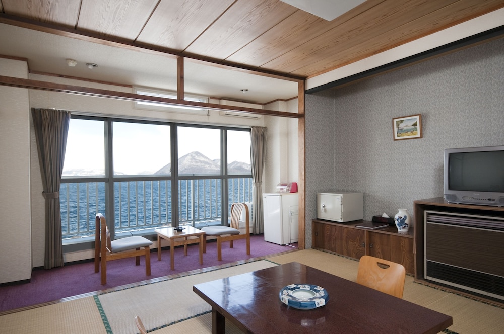和室 湖側 | 洞爺湖温泉 北海ホテル