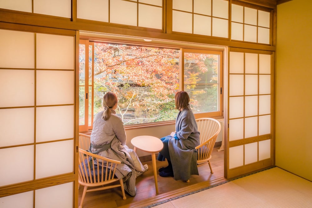 スーペリア ルーム 禁煙 浴槽 部屋からの景観0 | 宿坊 準別格本山 恵光院