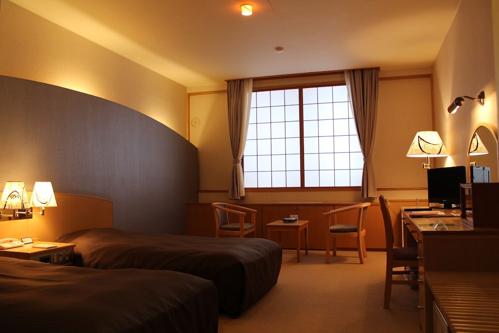 洋室　禁煙 | 奥屈斜路温泉ランプの宿森つべつ
