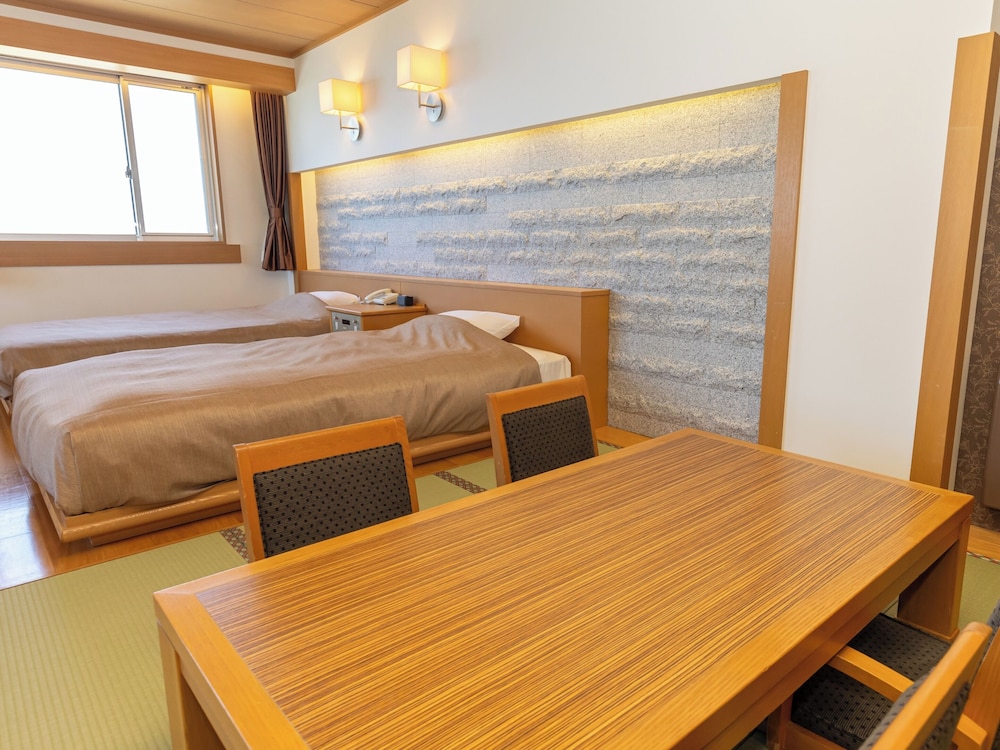 至然館　和洋室　角部屋　布団付き　禁煙 客室2 | 知床第一ホテル