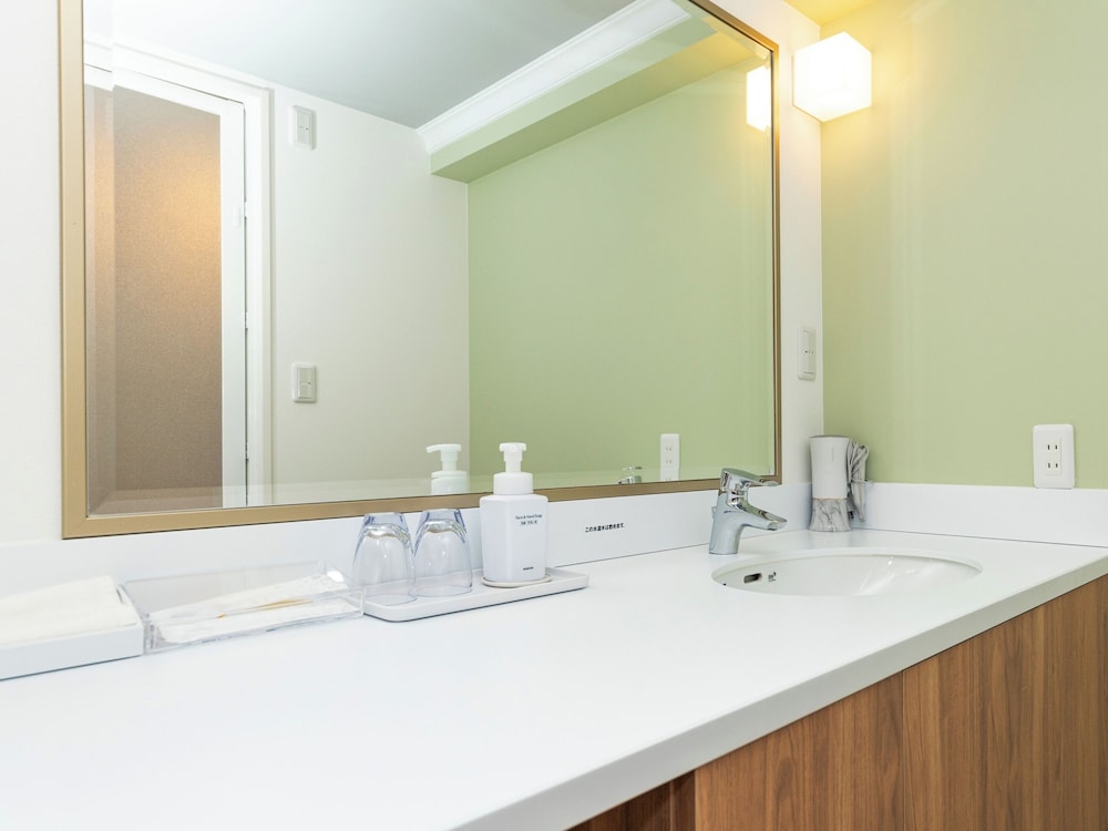 東館 洋室ダブルベッド 客室の設備とサービス0 | 知床第一ホテル