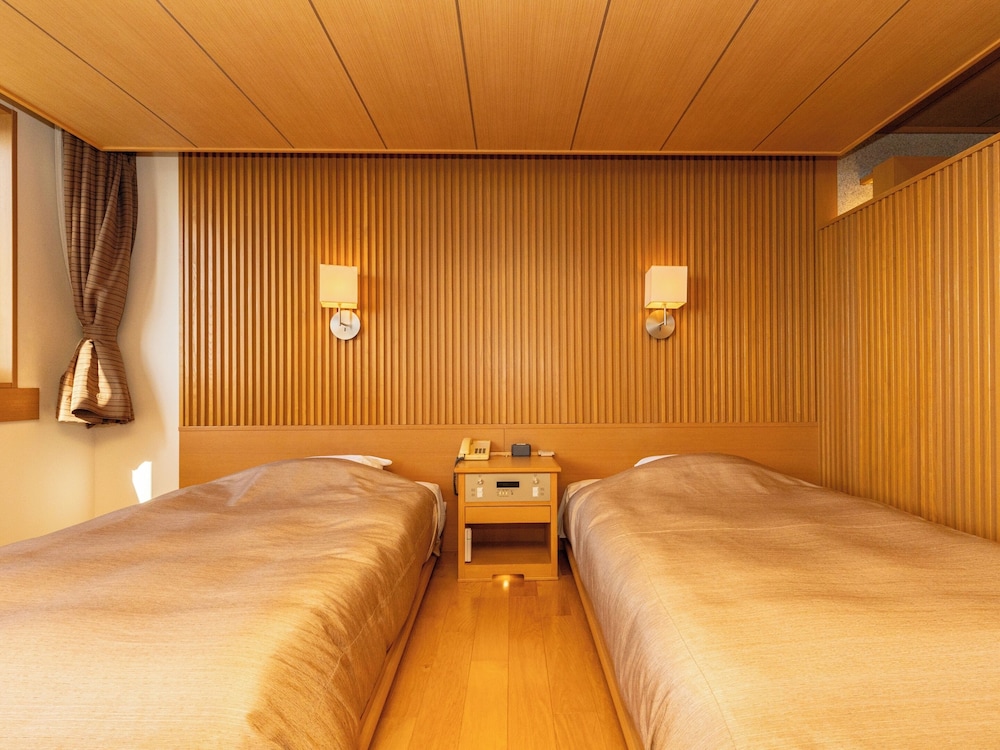至然館　和洋室Aタイプ　布団付き　禁煙 客室1 | 知床第一ホテル