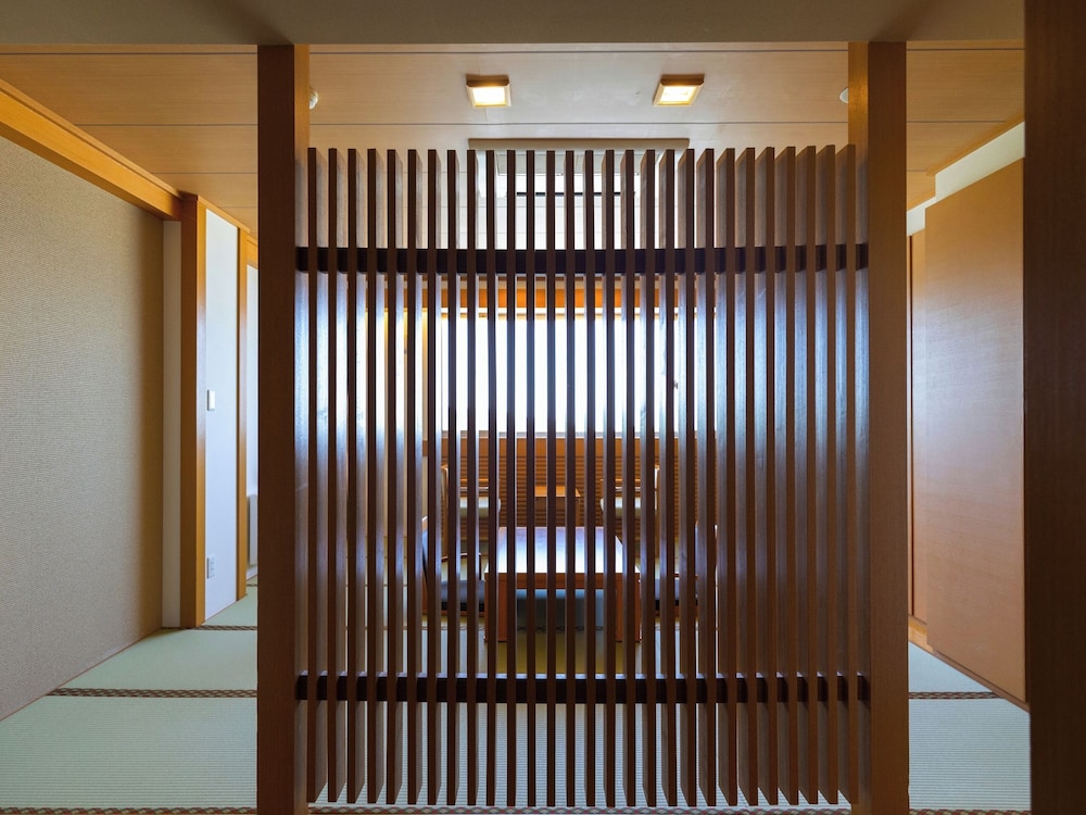 至然館　和室10畳　禁煙 客室1 | 知床第一ホテル