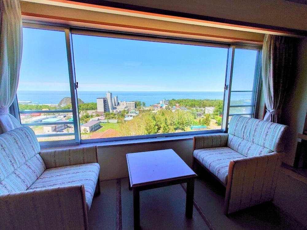 西館 和室10畳 禁煙 ビーチ / オーシャン ビュー0 | 知床第一ホテル