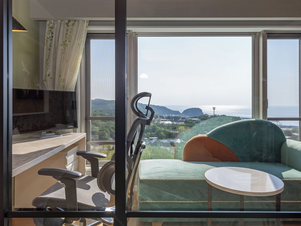 東館 洋室デラックスツイン 客室の設備とサービス3 | 知床第一ホテル