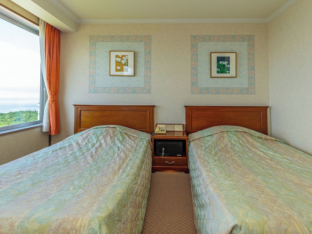 西館　和洋室　布団付き　9・10階フロア　禁煙 客室1 | 知床第一ホテル