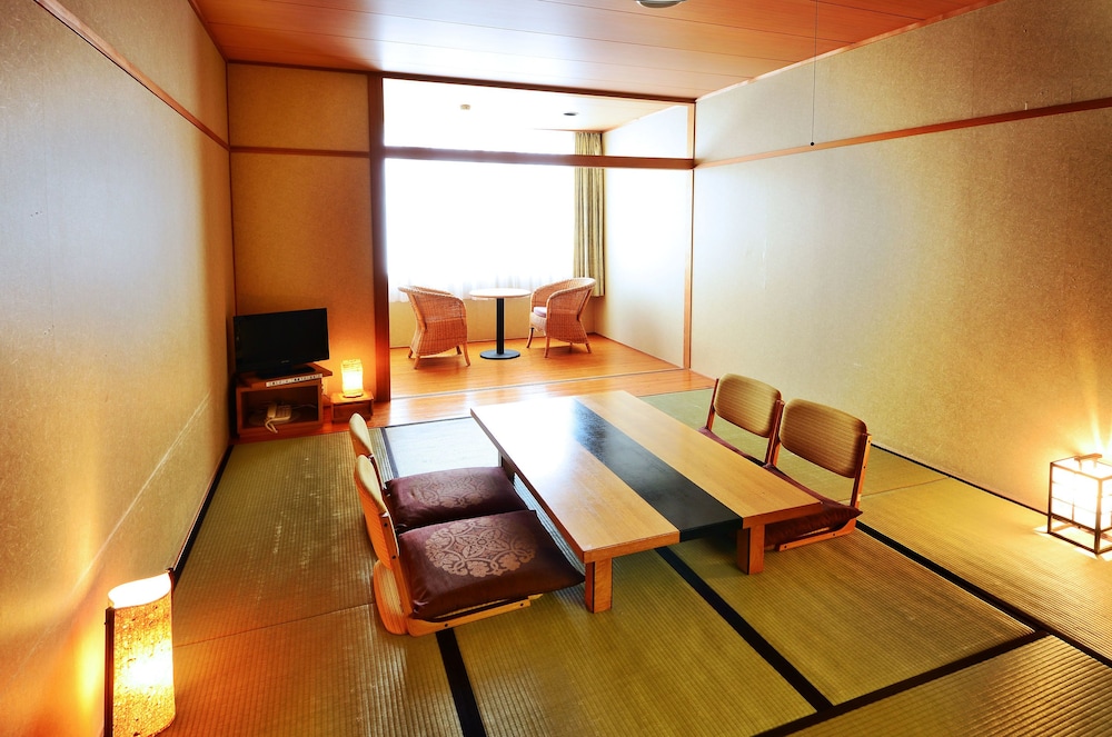 和室 共用バスルーム 客室3 | サンリバー大歩危
