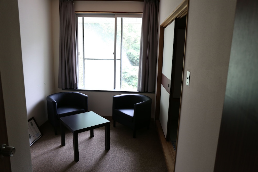 [喫煙] 山側和室 共用バス マウンテン ビュー0 | 加太温泉 シーサイドホテル加太海月