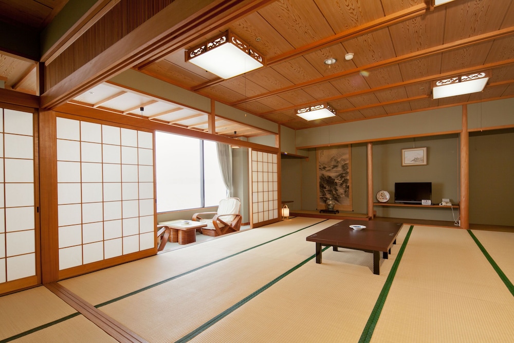 [喫煙] 海側デラックス和室 海鮮会席ディナー&朝食付き 客室0 | 加太温泉 シーサイドホテル加太海月