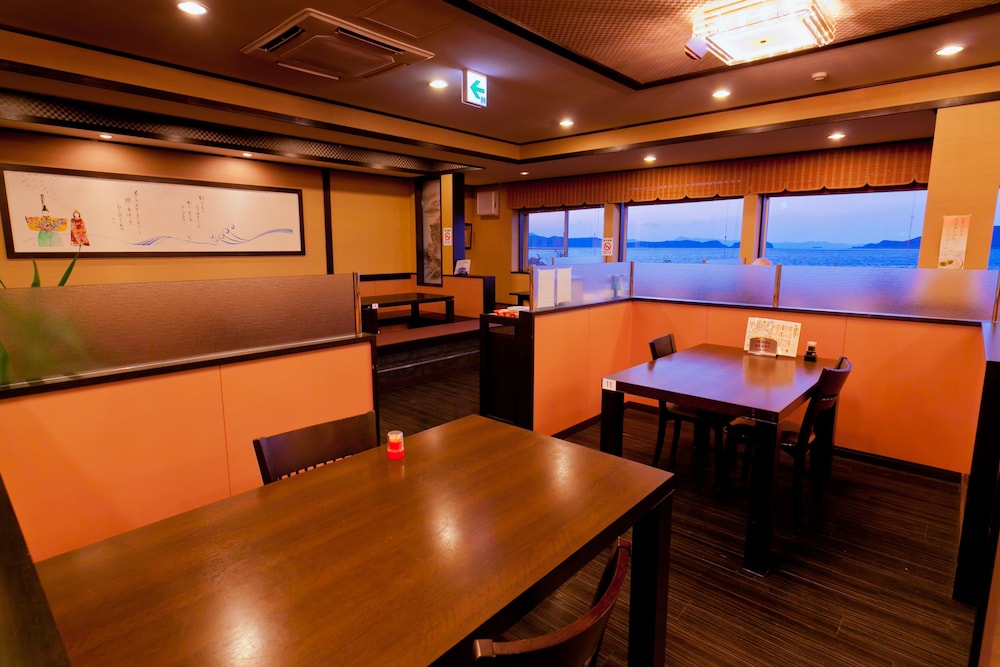 レストラン1 | 加太温泉 シーサイドホテル加太海月 レストラン1 | 加太温泉 シーサイドホテル加太海月