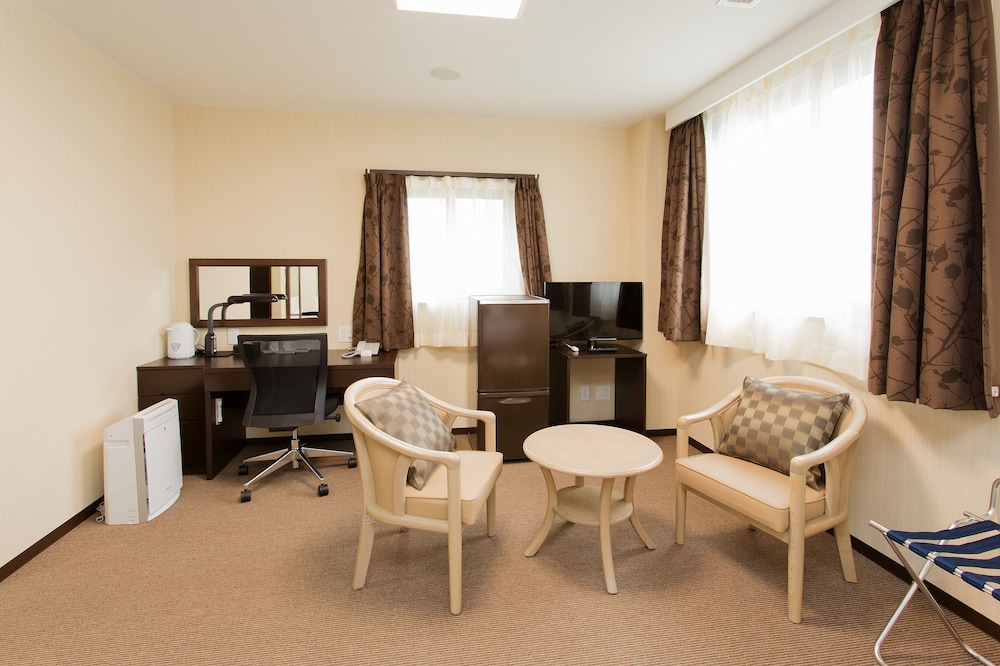 スタンダード ツインルーム 禁煙 客室の設備とサービス1 | 大川リバーサイドホテル