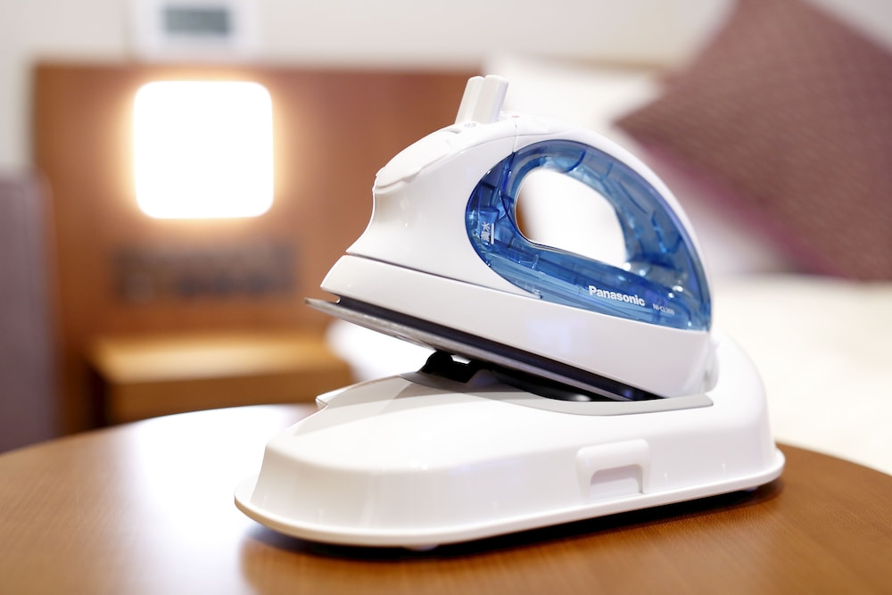 スタンダード ダブルルーム 禁煙 客室の設備とサービス0 | ホテルグレイスリー京都三条