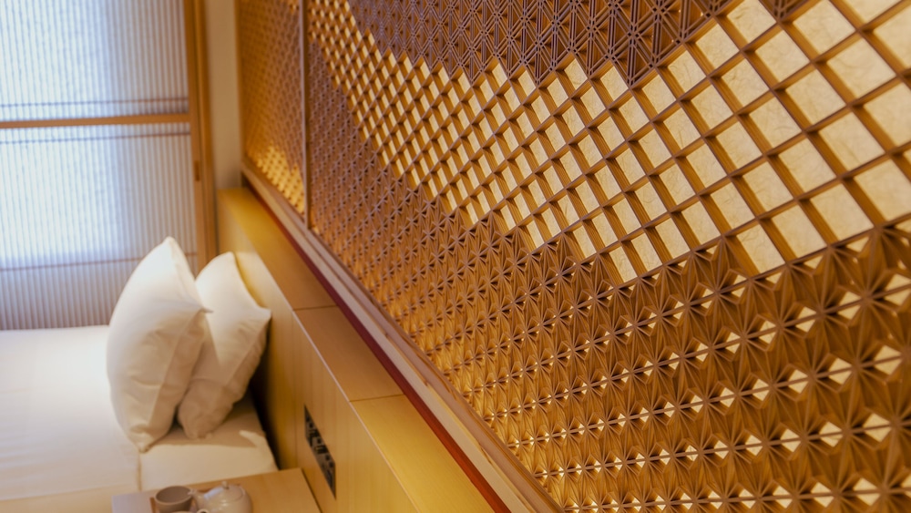 京都ルーム 客室3 | ホテルグレイスリー京都三条