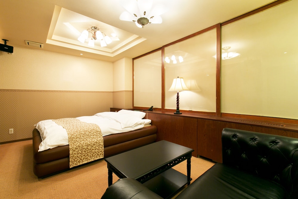 スタンダード ダブルルーム 客室2 | ホテルルナ泉南店 - 大人限定