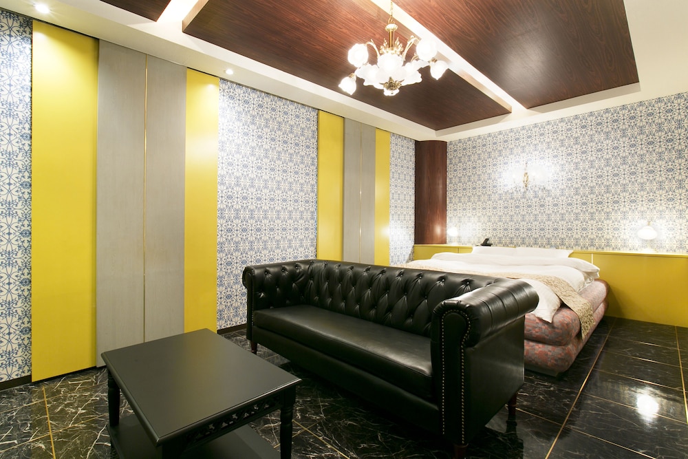 スタンダード ダブルルーム 客室1 | ホテルルナ泉南店 - 大人限定