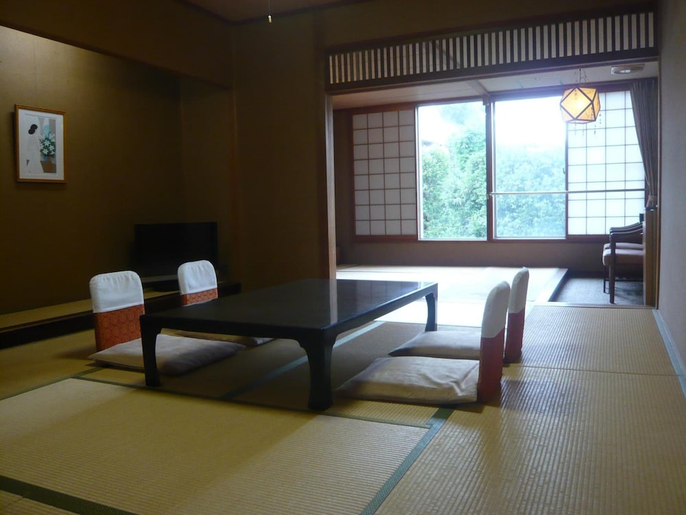 レストラン1 | 出雲神々縁結びの宿 紺家