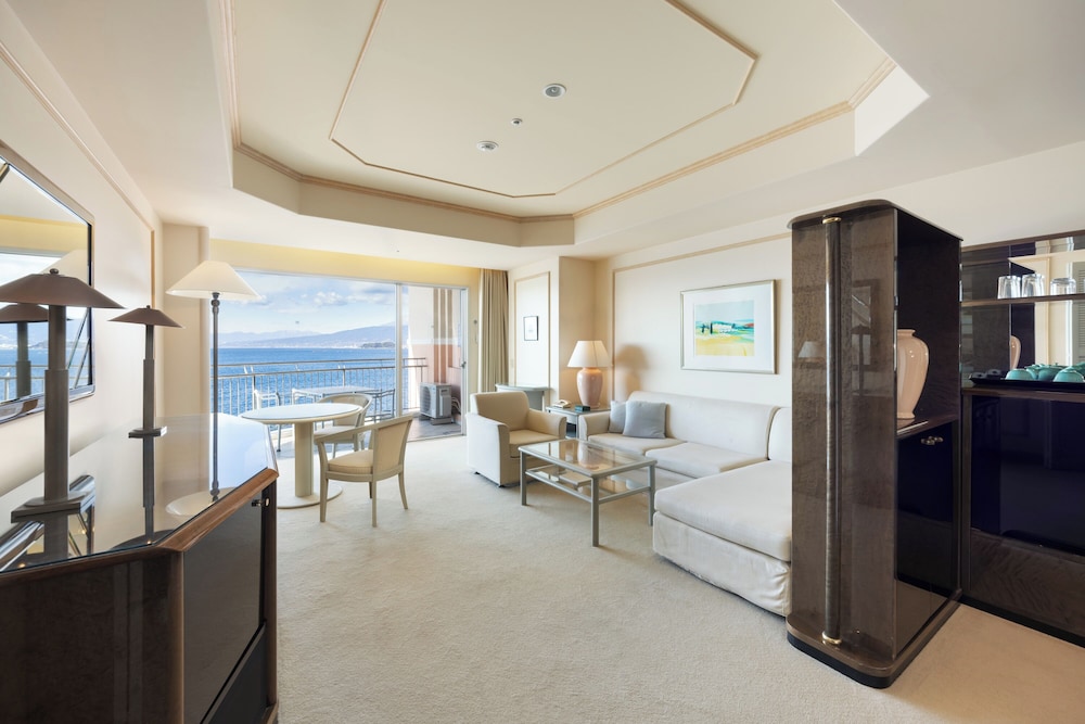 オーシャンビュースイート 禁煙 | 淡島ホテル