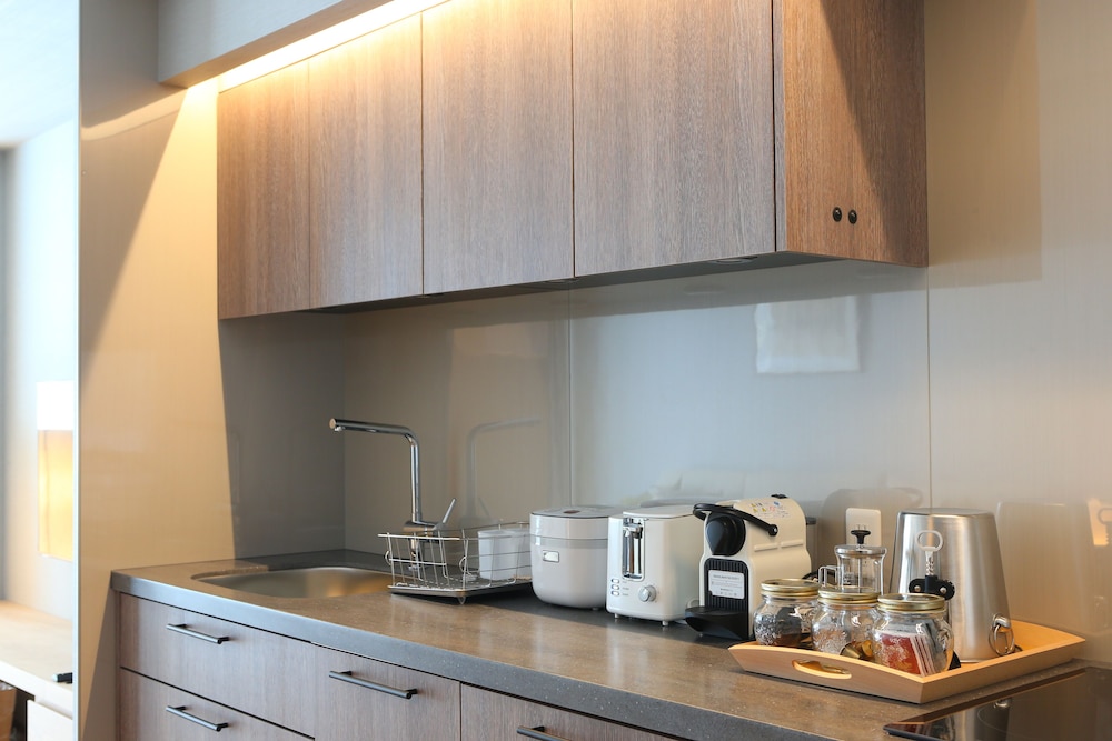 2 ベッドルーム アパートメントB [スキーリゾート側] 専用キッチン1 | AYA ニセコ