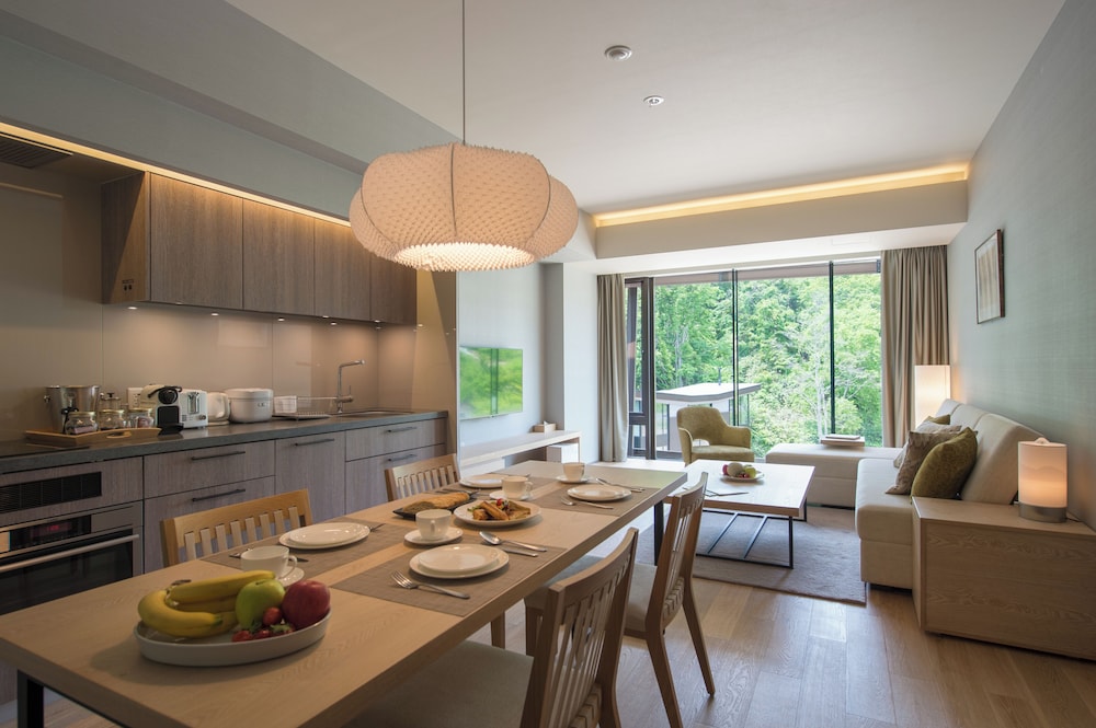 2 ベッドルーム アパートメントB [スキーリゾート側] | AYA ニセコ