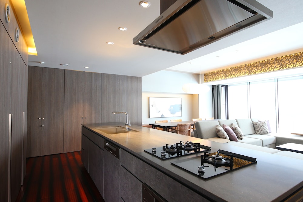 3 ベッドルーム アパートメント [マウンテンビュー] 専用キッチン2 | AYA ニセコ