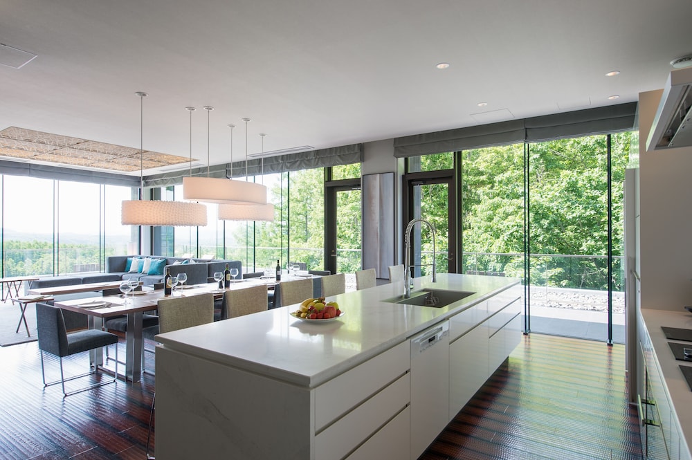 5 ベッドルーム ペントハウスB [マウンテンビュー] 専用キッチン0 | AYA ニセコ