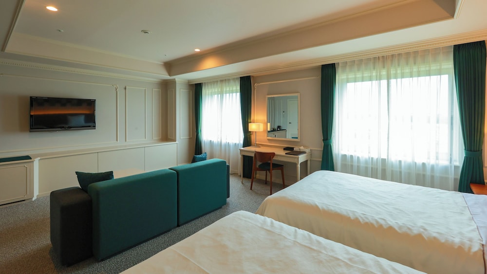 洋ツイン (2ベッドルーム) 禁煙 客室3 | ホテル春日居