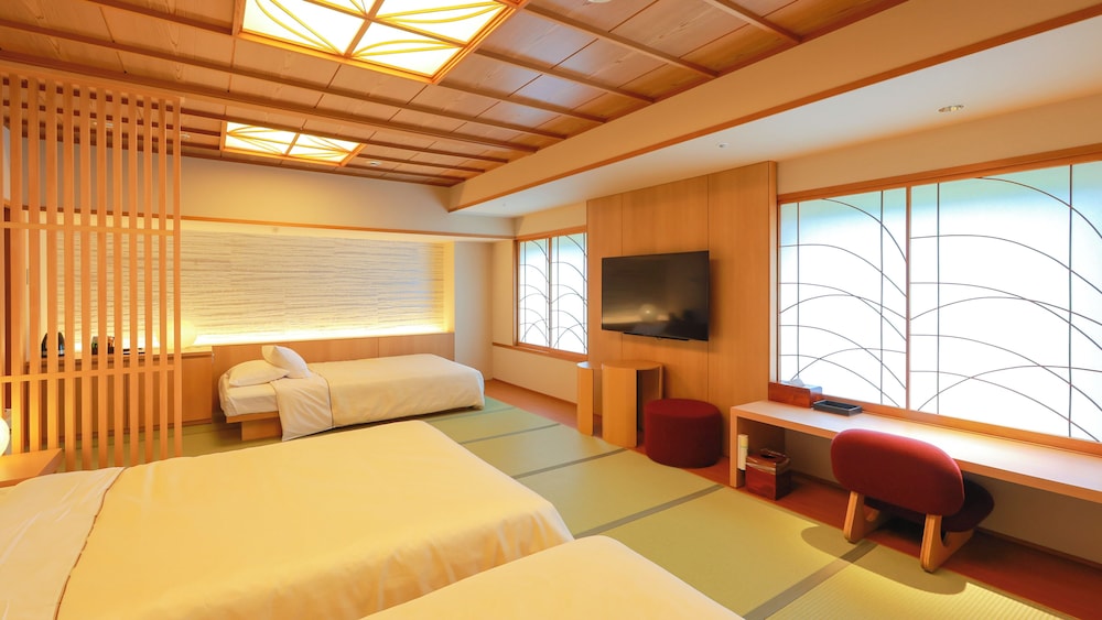 TATAMIツイン 禁煙 客室1 | ホテル春日居