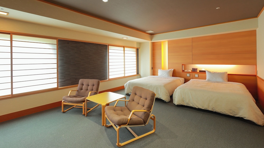 和モダンツイン 禁煙 | ホテル春日居