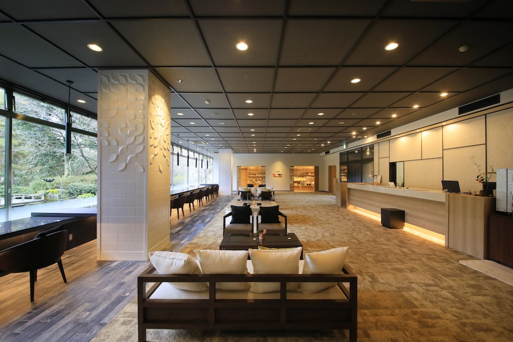 ロビーラウンジ1 | ホテル賀茂川荘 ロビーラウンジ1 | ホテル賀茂川荘