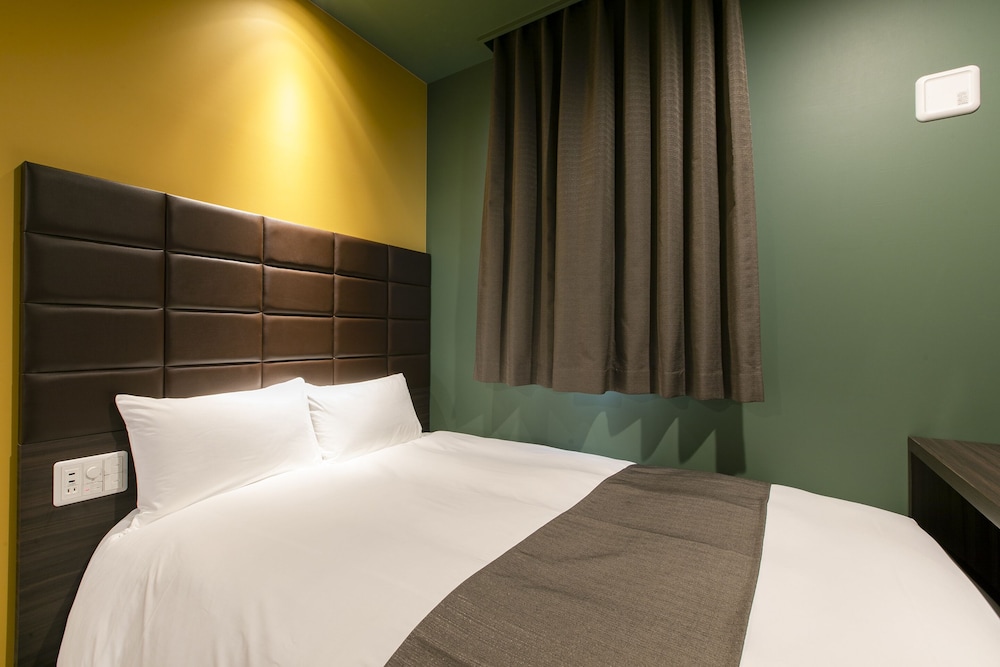 [North Wing] スーペリアセミダブルルーム 禁煙 客室14 | ホテルウィングインターナショナルセレクト博多駅前