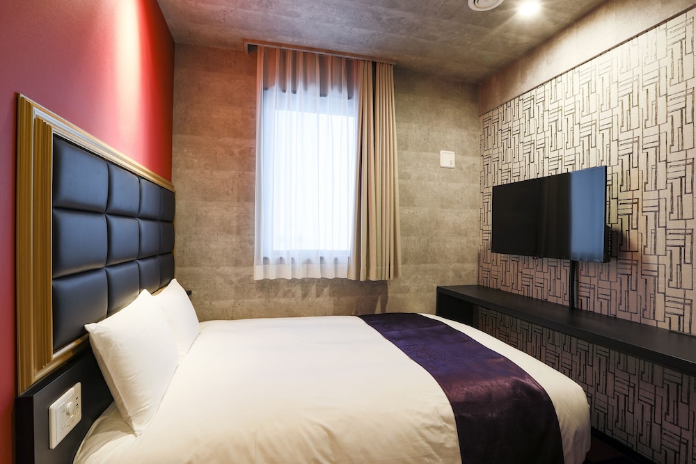 [North Wing] スーペリアセミダブルルーム 禁煙 客室1 | ホテルウィングインターナショナルセレクト博多駅前