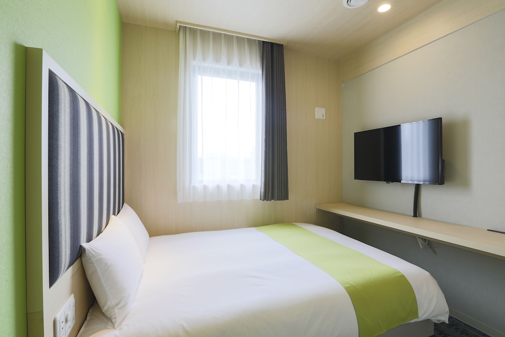 [North Wing] スーペリアセミダブルルーム 禁煙 客室7 | ホテルウィングインターナショナルセレクト博多駅前