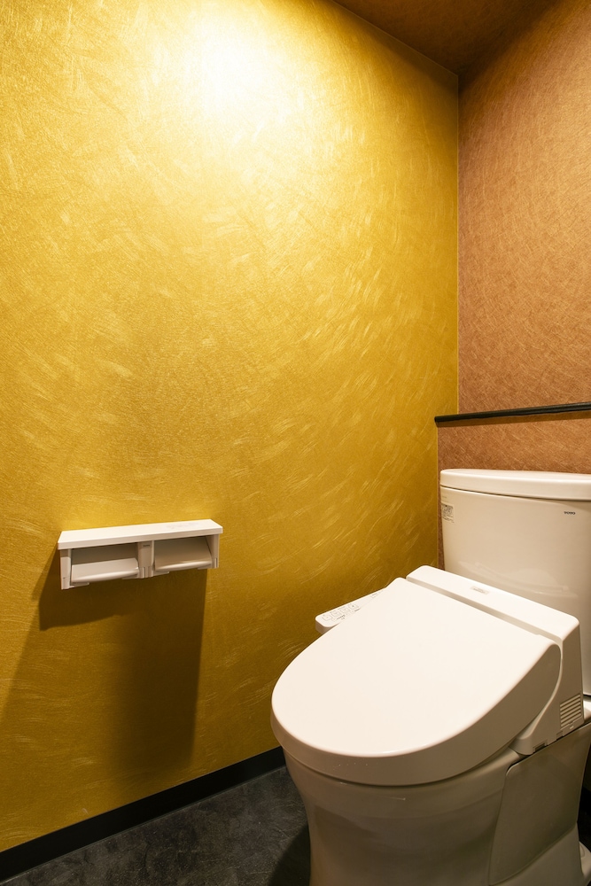 [North Wing] コンフォート ツインルーム 禁煙 バスルーム1 | ホテルウィングインターナショナルセレクト博多駅前