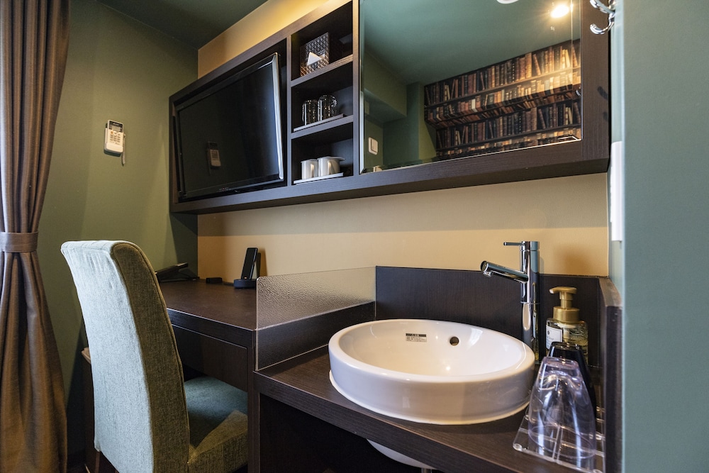 [South Wing] スタンダードダブルルーム 禁煙 客室11 | ホテルウィングインターナショナルセレクト博多駅前